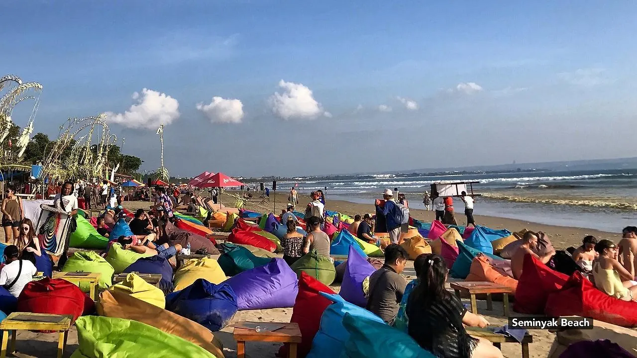 בית הארחה Zen Rooms Seminyak Kunti Nuansa
